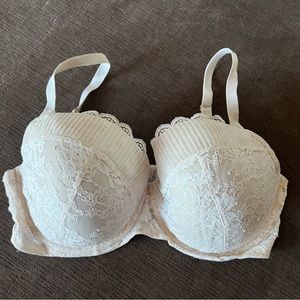 Victoria’s Secret Dream Angels Bra